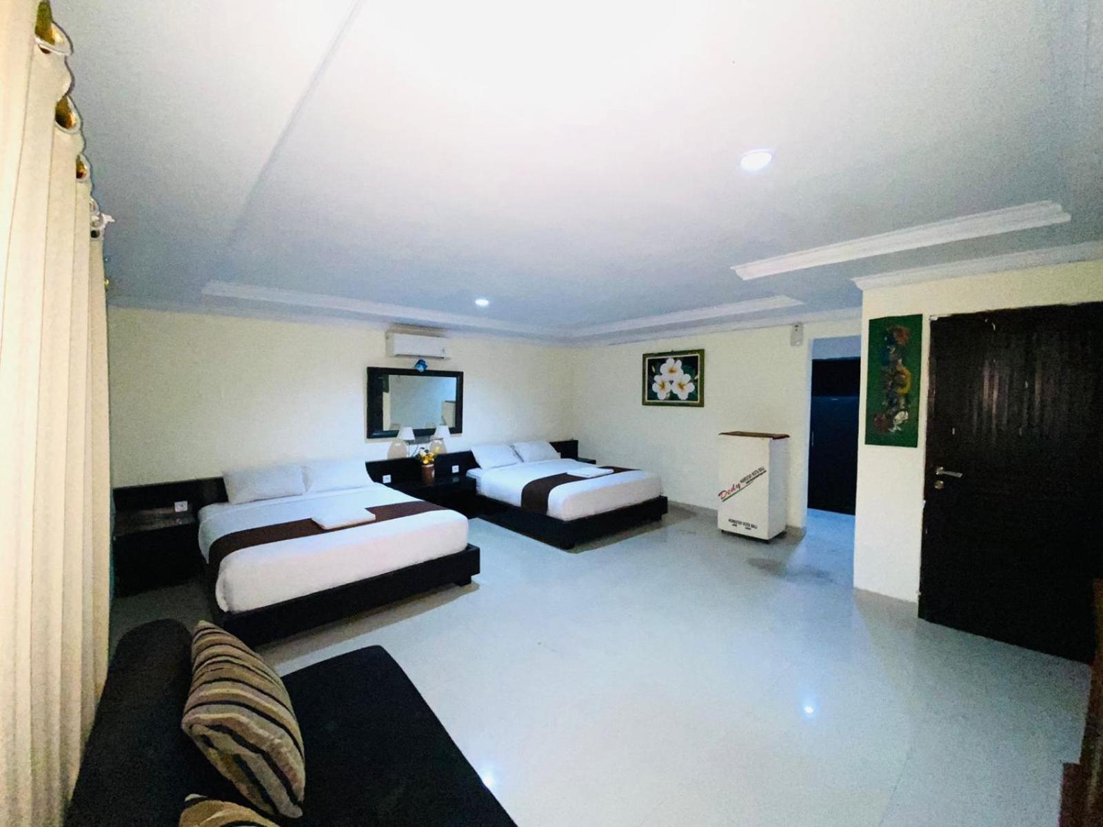 Dedy Beach Inn Кута Екстериор снимка