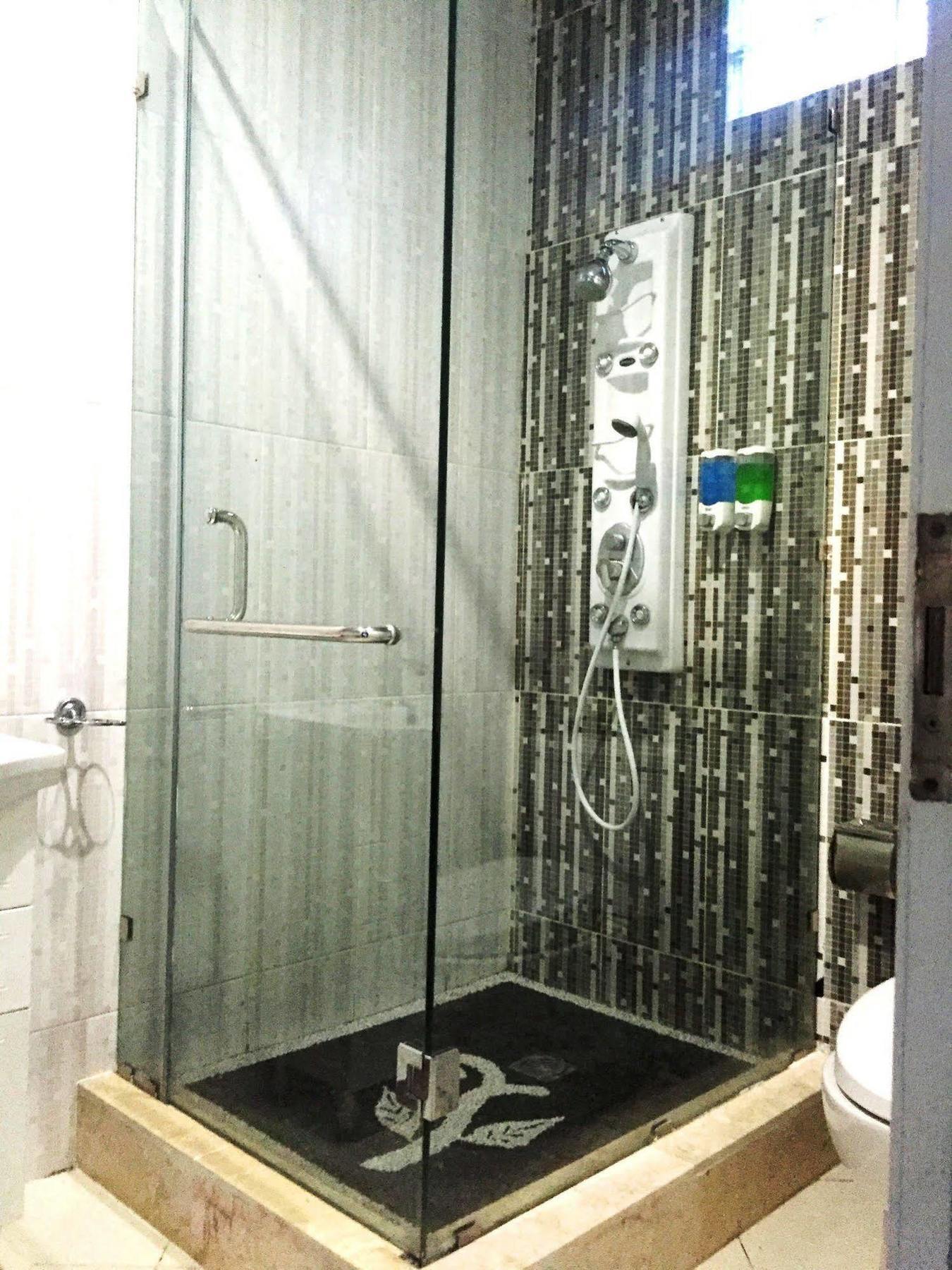 Dedy Beach Inn Кута Екстериор снимка